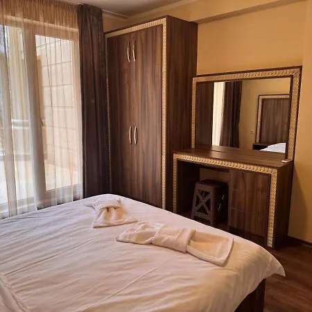Argisht - 2 Bedroom Appartement Varna